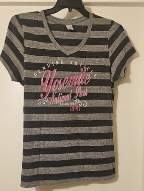 Yosemite National Park Striped V‑Neck Tee - Gray & Black Tote 10
